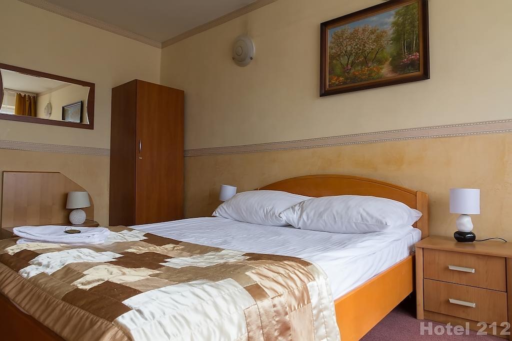 Hotel 212 Warszawa Rom bilde