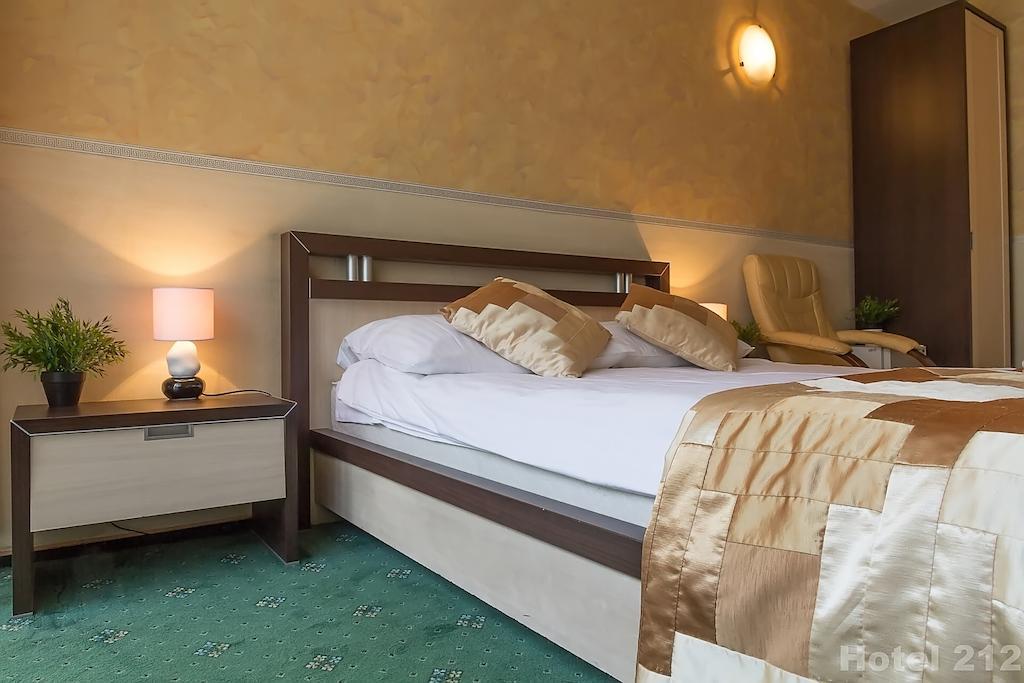 Hotel 212 Warszawa Rom bilde