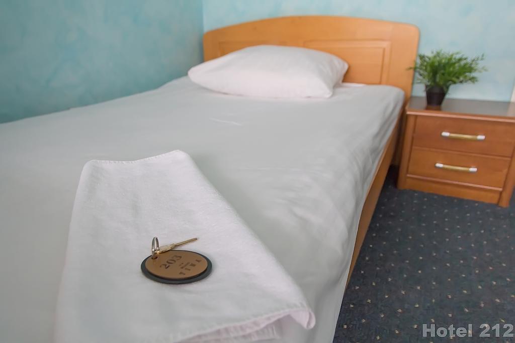 Hotel 212 Warszawa Rom bilde